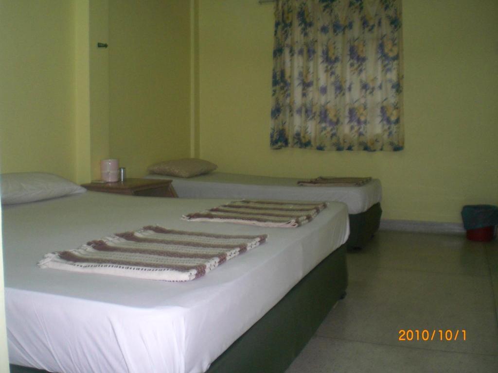 Yellow Mansion Hotel Malacca Habitación foto